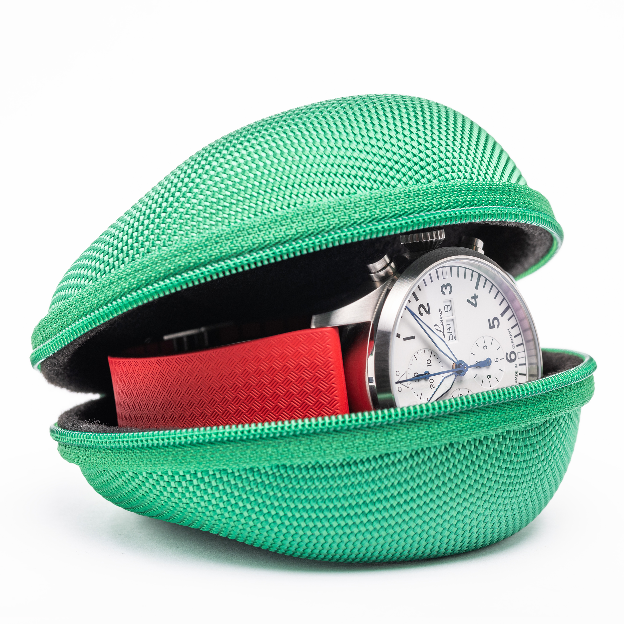 Best Travel Watch Case - Emerald Green | Cased In Time