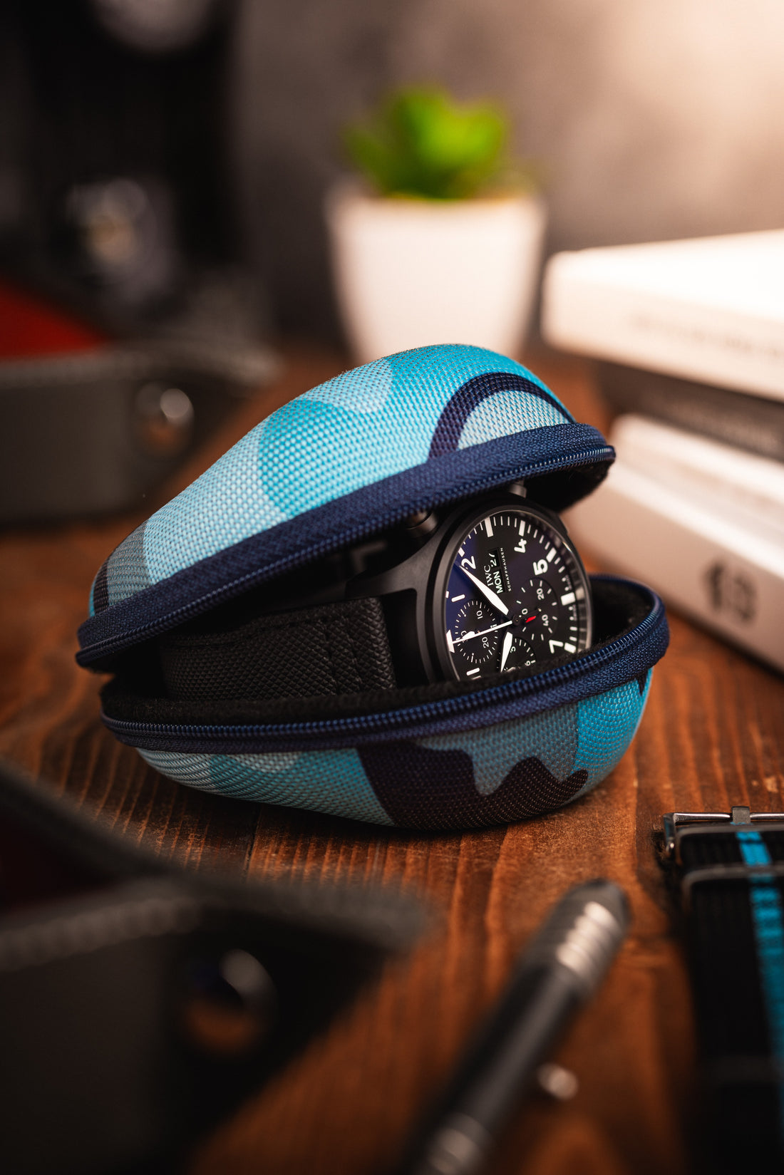 Secure Single Watch Travel Case - Arctic Blue Camo